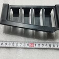 Решетка воздухозаборника двигателя справа 14685377-00